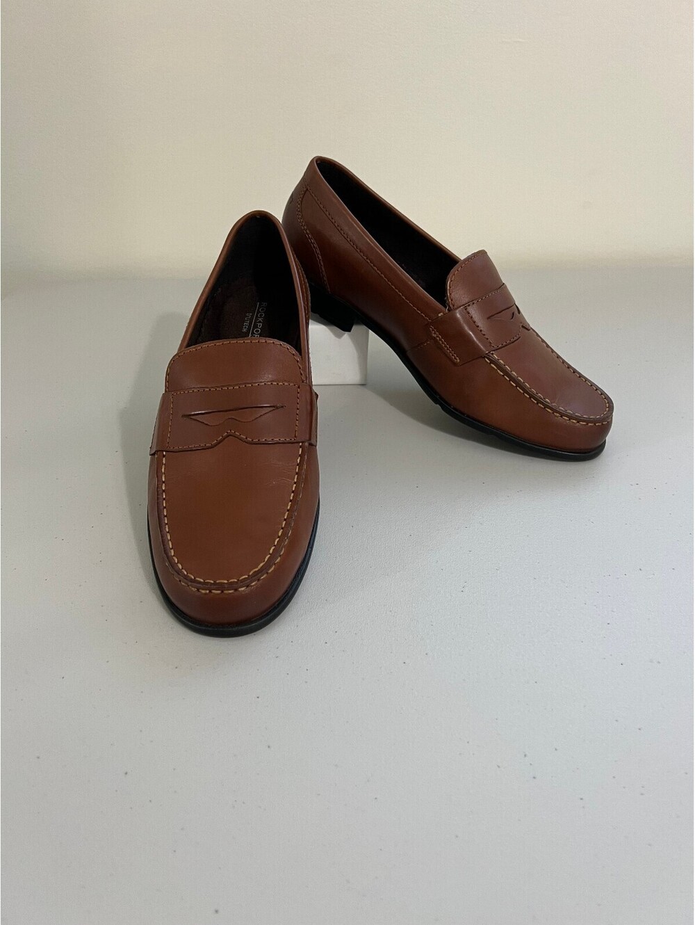 Rockport Men's Classic Penny Loafers (Cognac Leather) - Size 9.5 M